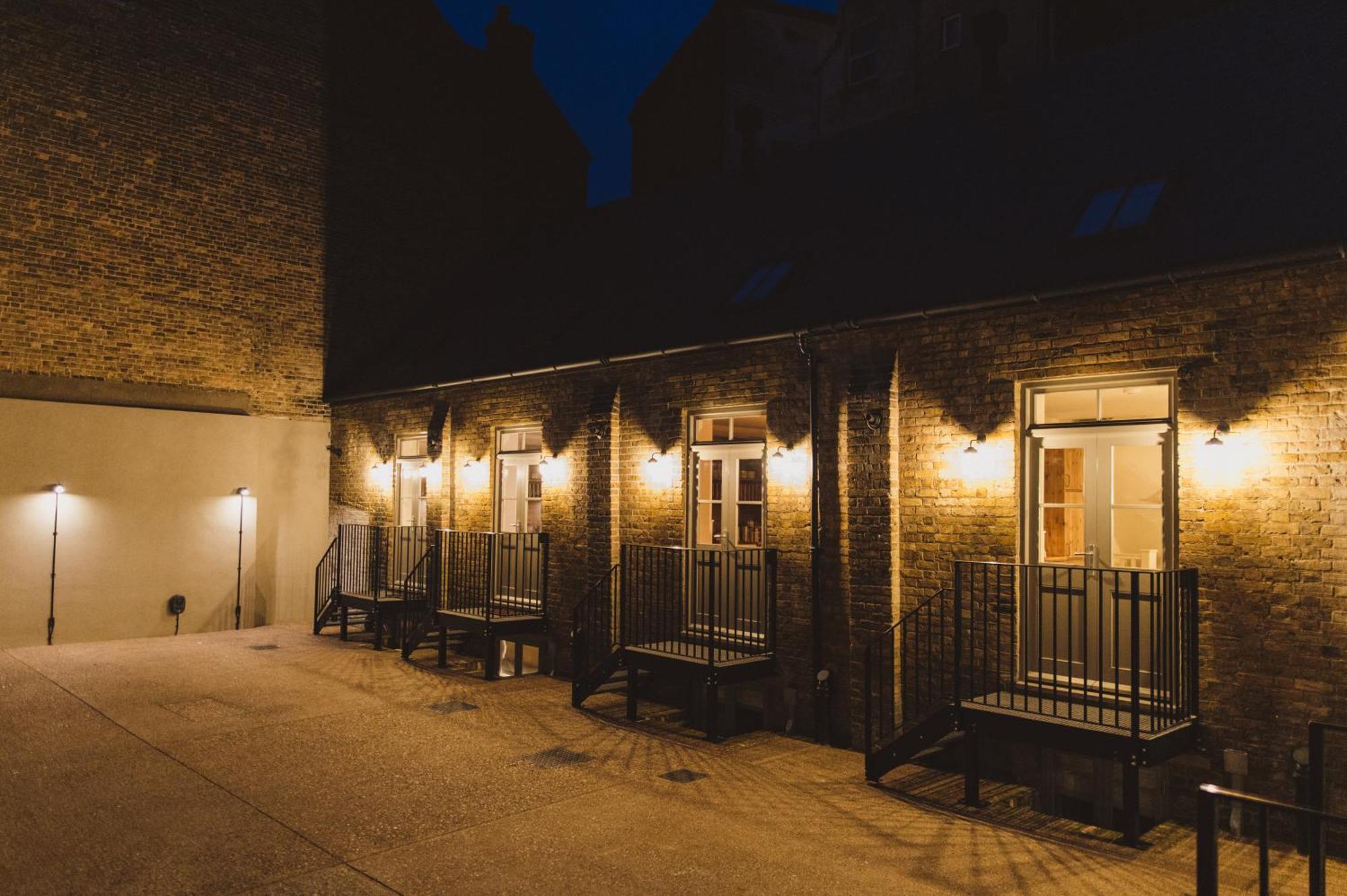 Buckingham Mews_Stone Cottage 4 ブロードステアーズ エクステリア 写真